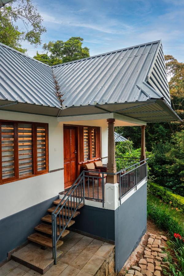 Golden Fern Resort Kanthalloor Exteriör bild